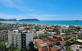 A melhor vista da Enseada Guarujá!